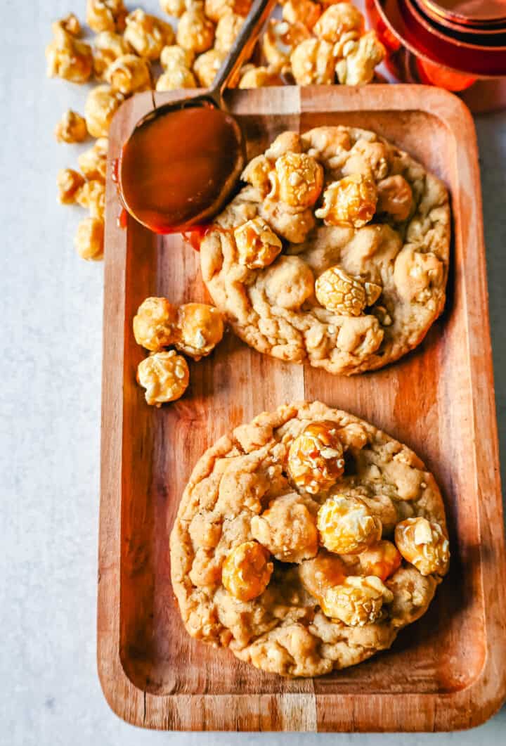 Caramel Popcorn Cookies are made with brown sugar cookie dough with chewy, crunchy, caramel popcorn pieces all throughout the cookie. If you love caramel, you are going to love these Caramel Corn Cookies!