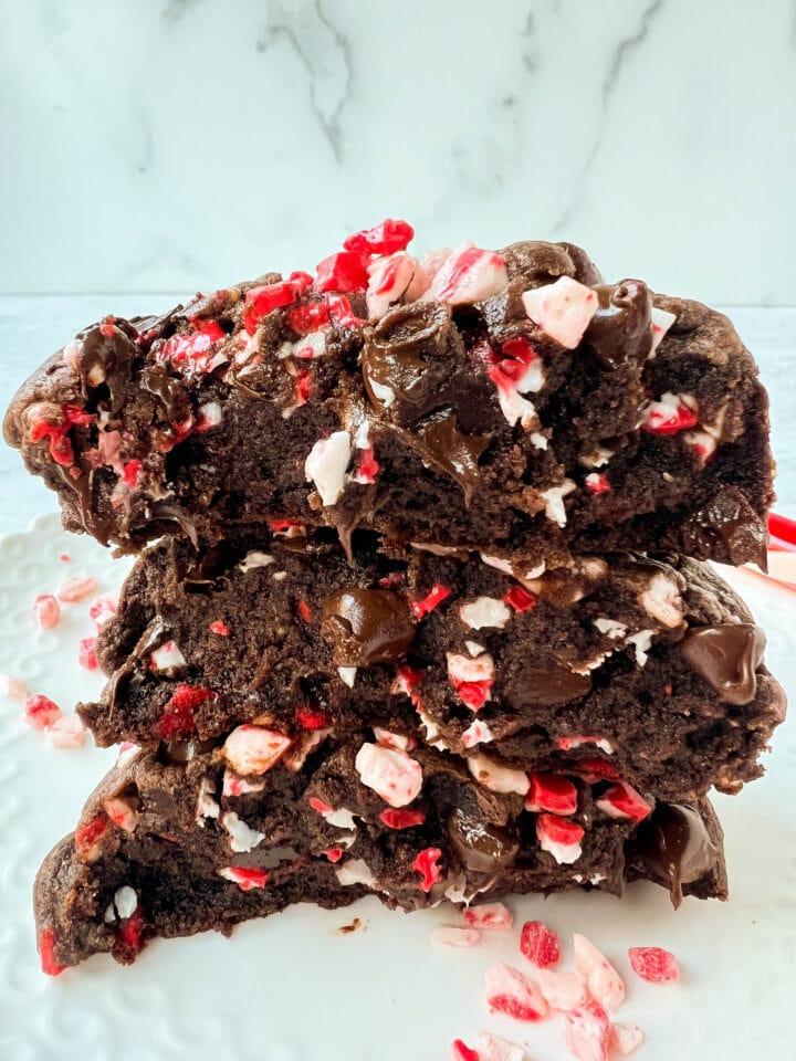 Thick, soft, chewy bakery-style chocolate peppermint cookie recipe. This Levain Bakery Chocolate Peppermint Cookie is made with a rich double chocolate cookie and peppermint chips. The perfect Christmas cookie recipe!