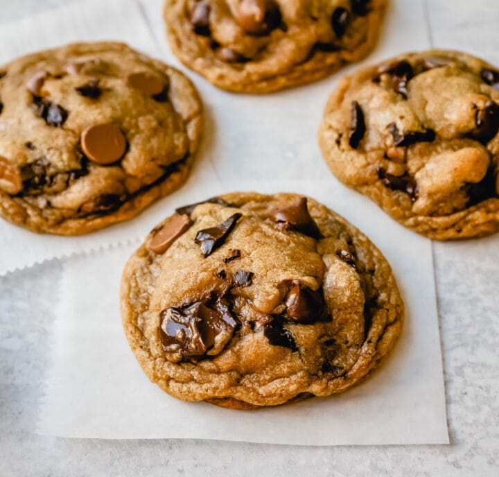 How to make the perfect homemade chocolate chip cookies. Tips and tricks from an expert cookie baker for making the best chocolate chip cookies!