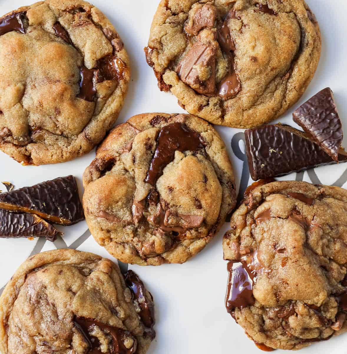 Cast Iron Skillet Chocolate Chip Cookies with Toffee