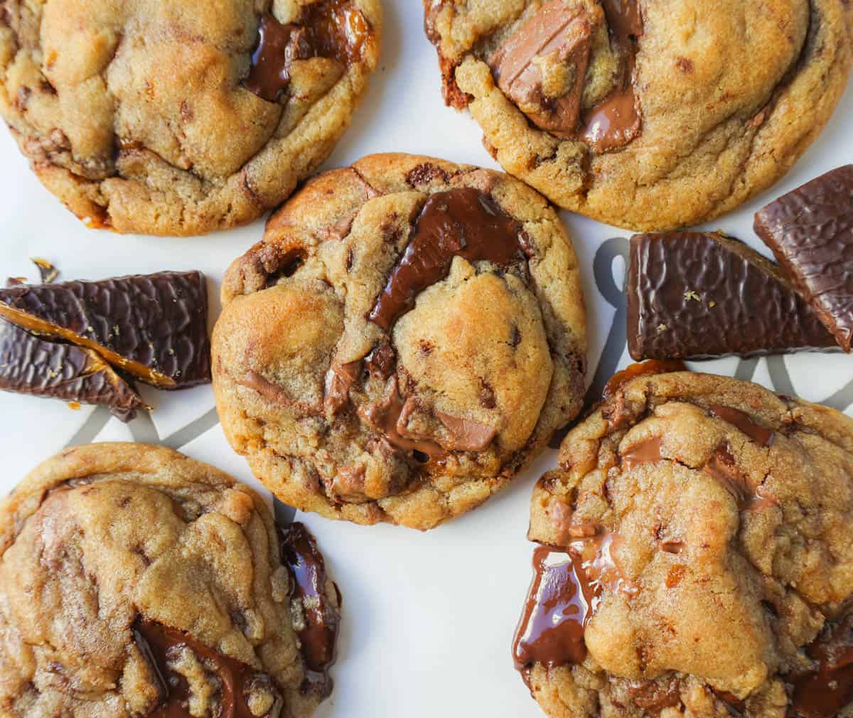 These are the Best Browned Butter Toffee Chocolate Chip Cookies that are perfectly soft and chewy with crisp edges and ooey gooey centers filled with chocolate and toffee chunks. 