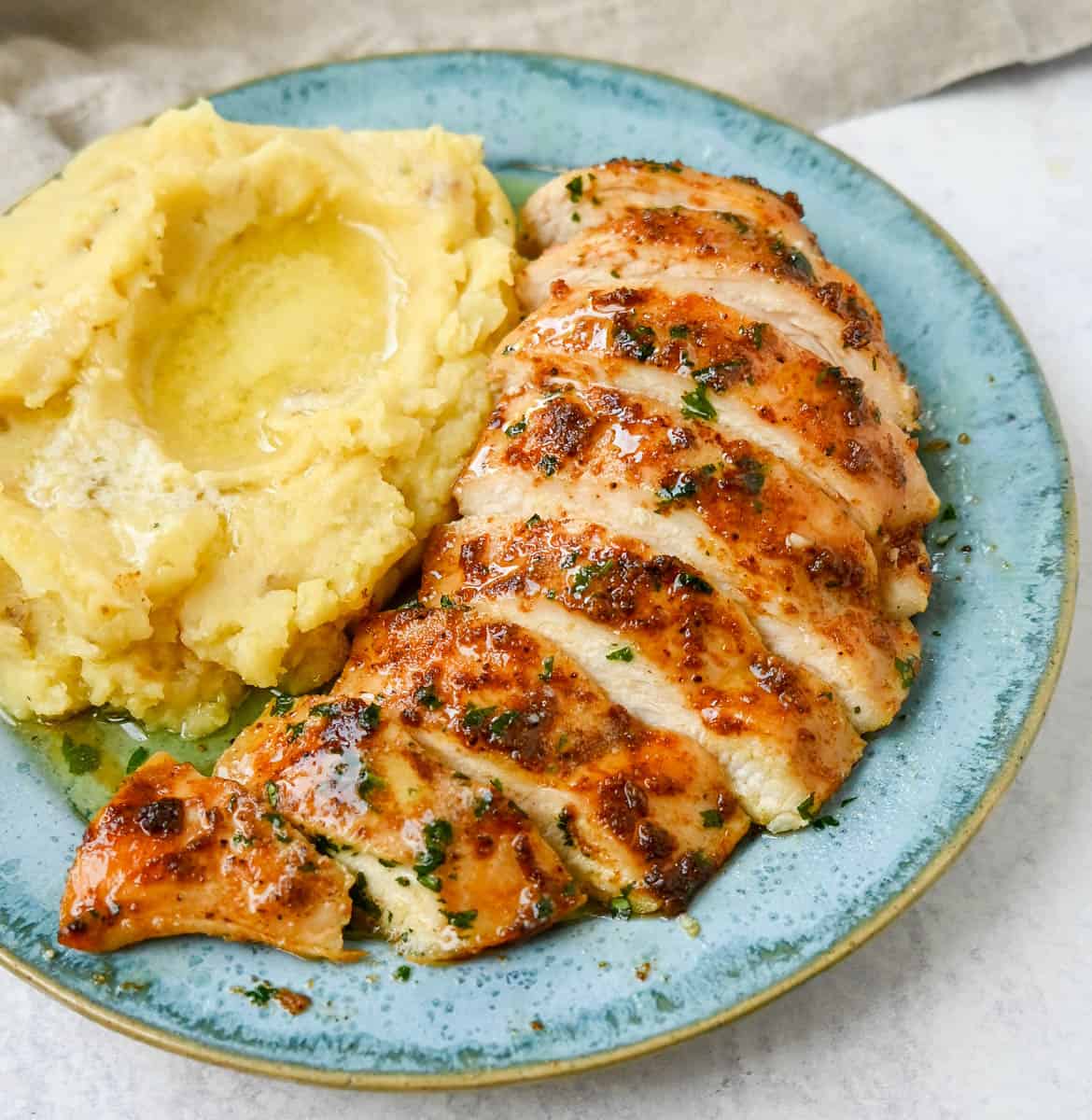 Juicy Grilled Chicken Breast with Homemade Spice Rub