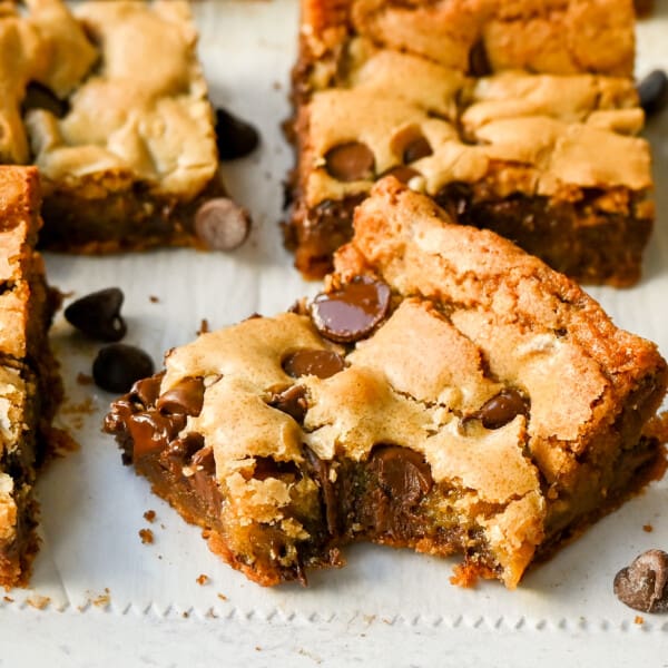 Candy Bar Cookie Bars – Modern Honey