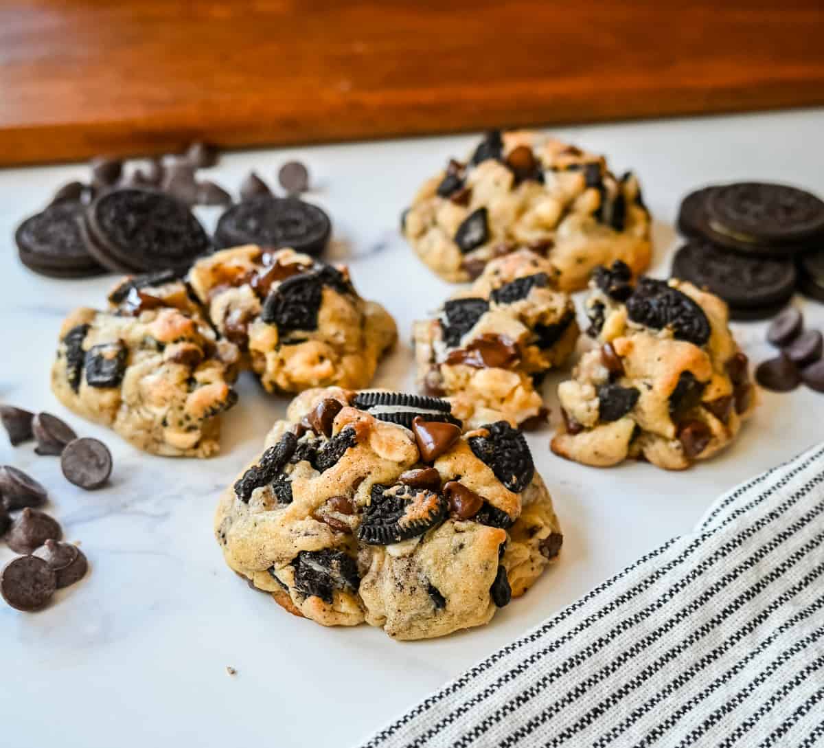 Bakery Style Oreo Cookies. Thick, soft bakery style chocolate chip OREO cookies. These OREO Cookies and Cream Cookies are soft, chewy and perfect for OREO lovers.