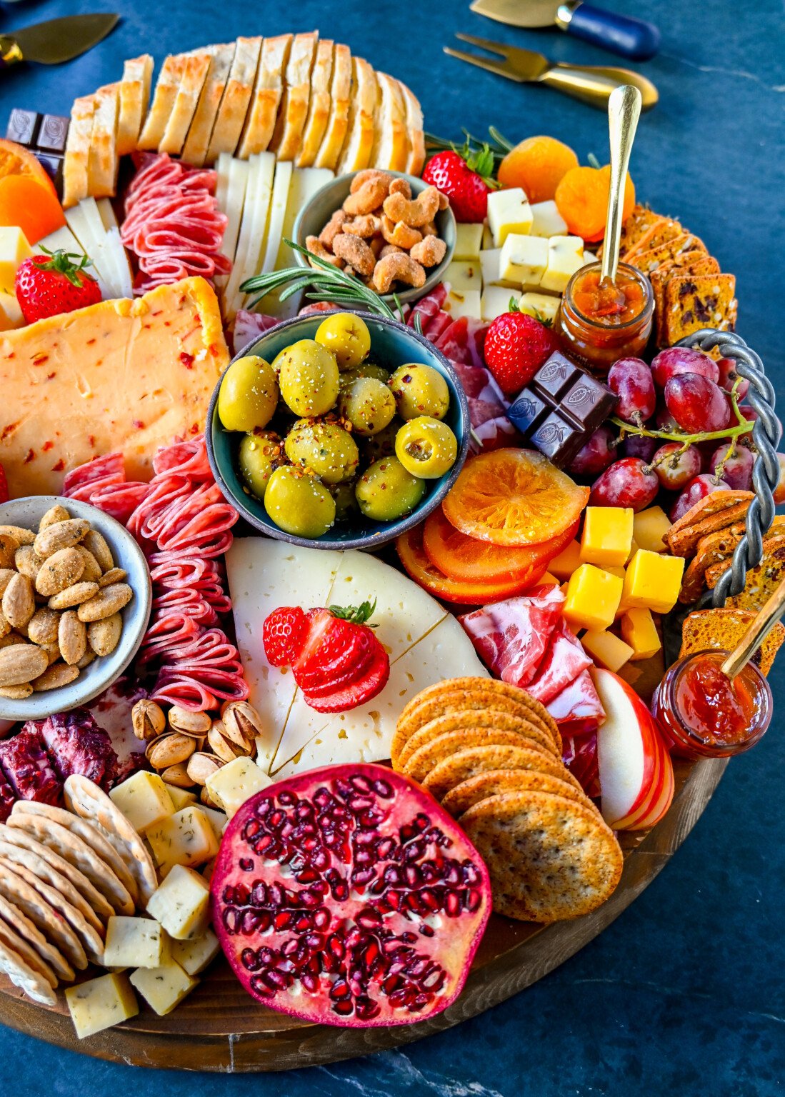 How to make the Best Charcuterie Board Modern Honey