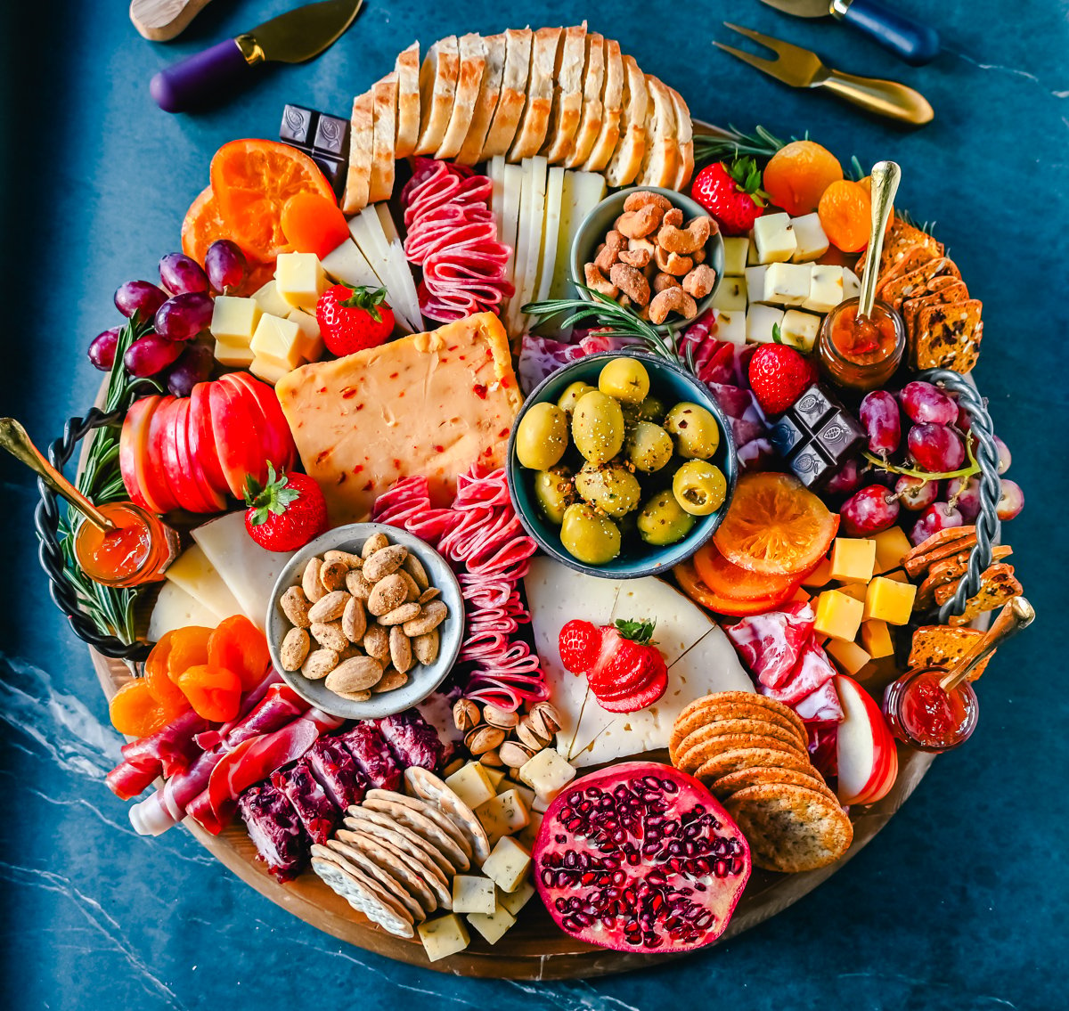 How to Make an Epic Charcuterie and Cheese Board ~Sweet & Savory