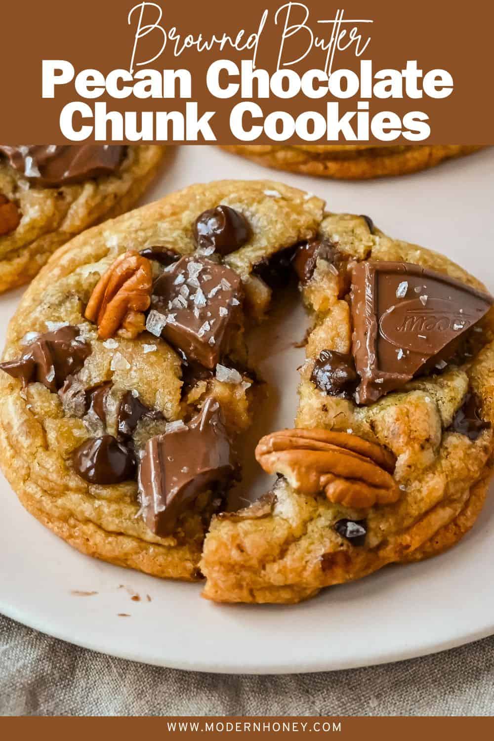 Browned Butter Pecan Chocolate Chunk Cookies. hese rich, buttery browned butter pecan cookies with chocolate chunks are the perfect soft, chewy, and nutty cookie. The browned butter is the star ingredient!
