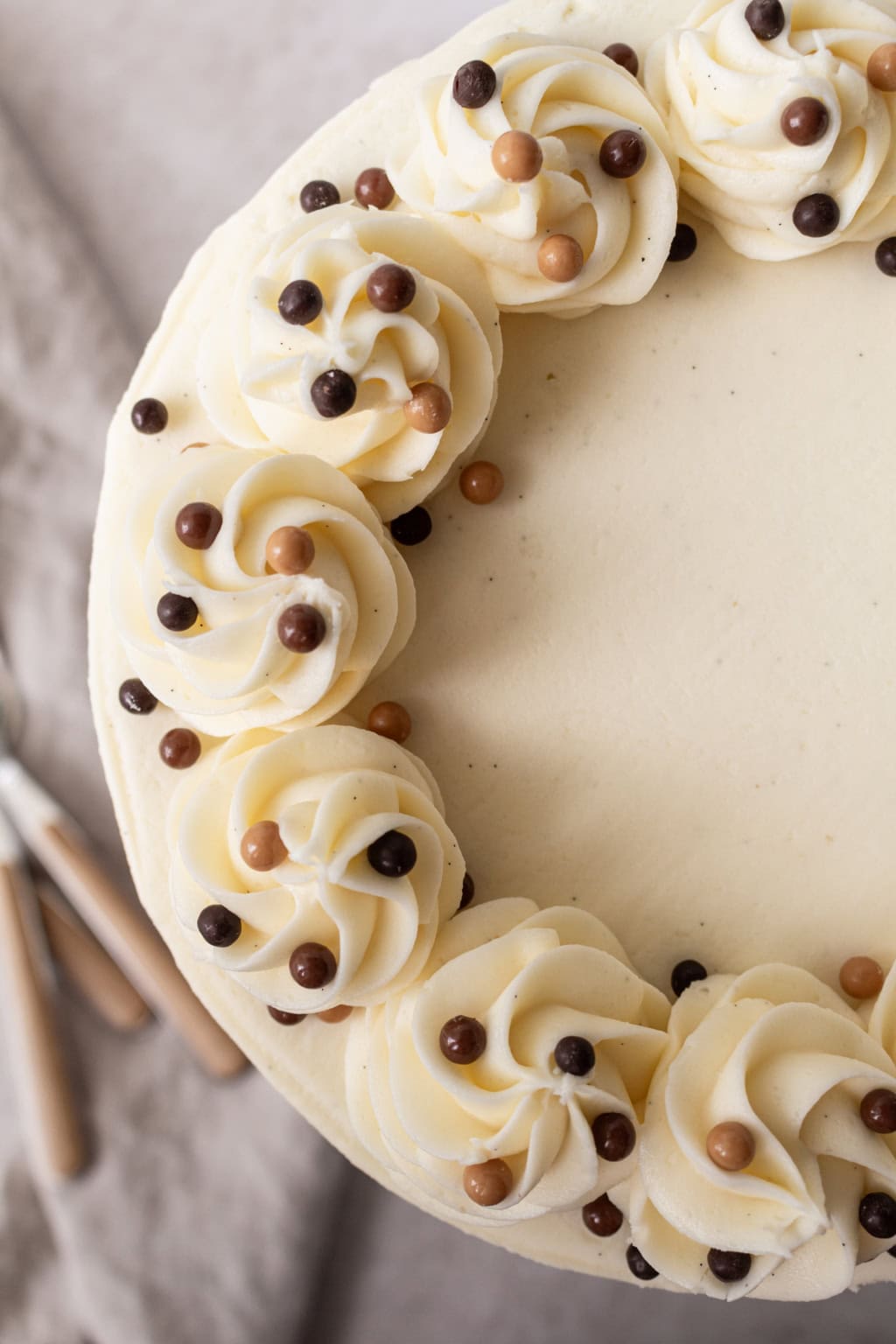 Chocolate Cake with Vanilla Frosting – Modern Honey