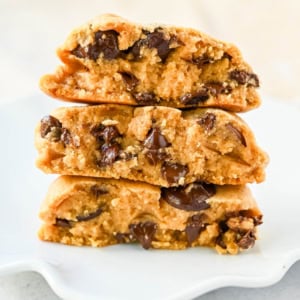 Rich, thick, and soft, these peanut butter chocolate chip cookies taste just like Levain Bakery but made at home. These Levain Bakery Peanut Butter Dark Chocolate Chip cookies are the perfect soft peanut butter chocolate chunk cookie!
