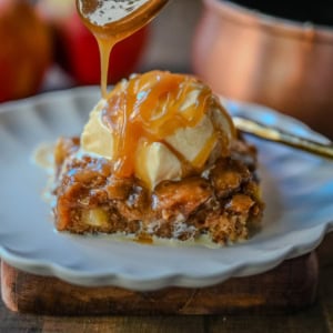 There’s something magical about warm apple cake drizzled with golden salted caramel sauce. This Apple Cake with Salted Caramel is a combination of tender spiced apples, moist crumb, and gooey caramel makes this the ultimate fall dessert — perfect for Thanksgiving, cozy weekends, or when you are craving a Fall dessert.