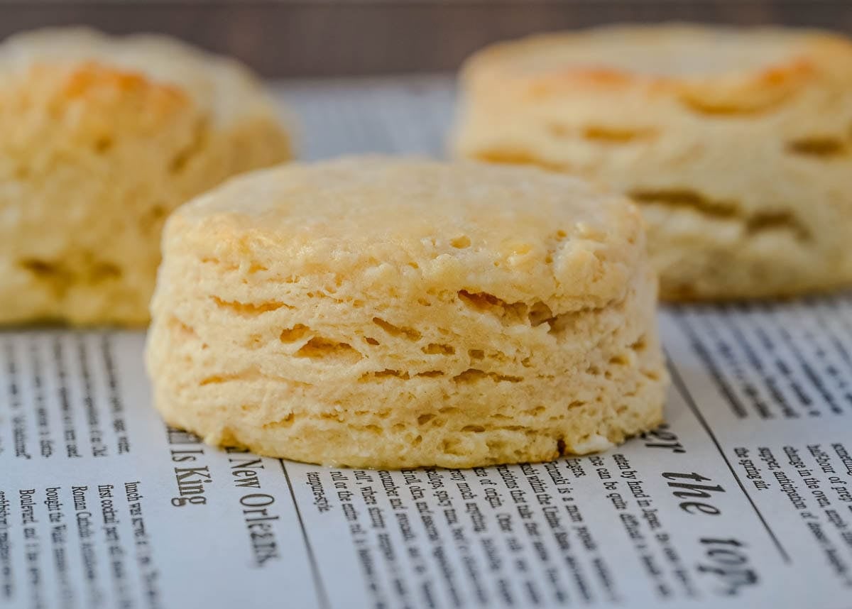 These classic buttermilk biscuits are soft, flaky, and rich with buttery flavor. Each biscuit rises tall in the oven, creating delicate layers with a crisp, golden exterior and a tender, airy interior. This easy biscuit recipe uses 6 simple ingredients and has the perfect texture without complicated steps. It’s a classic homemade biscuit recipe that everyone loves.